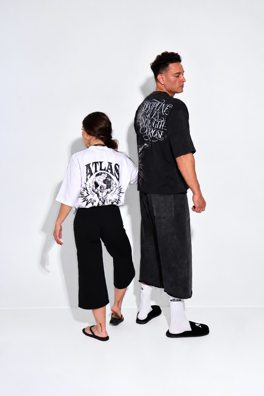 3/4 ACID WASHED SHORTS