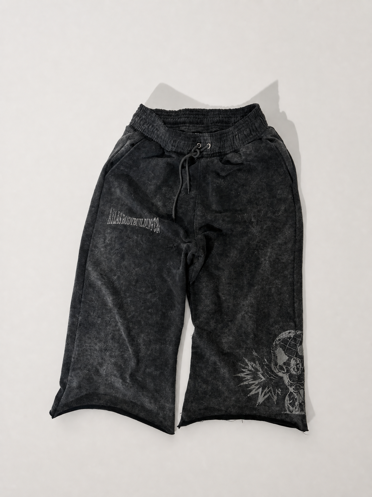 3/4 ACID WASHED SHORTS
